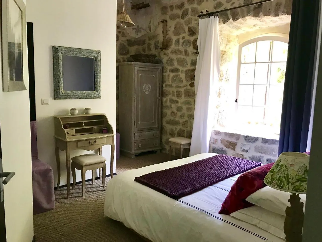 Guest house Le Moulinage Chabriol Hotel Lyon France